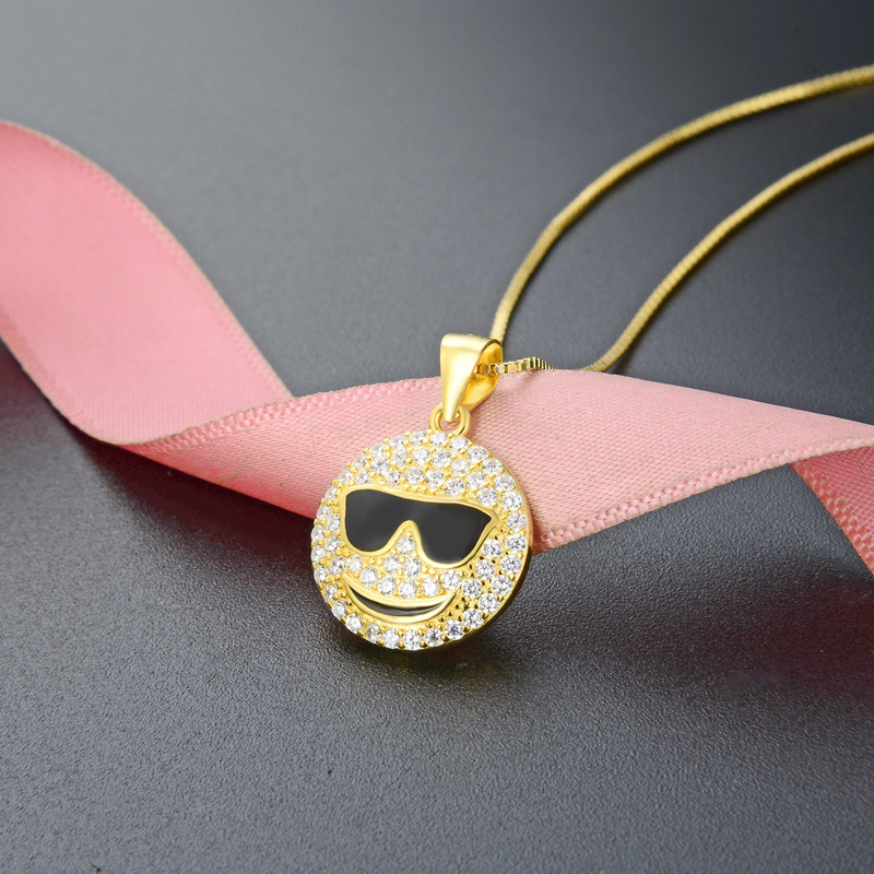 Comercio exterior eBay Amazon 925 accesorios de plata esterlina Hip-hop Europa y los Estados Unidos Micro-Clipstone gafas sonrientes collar colgante de mujer