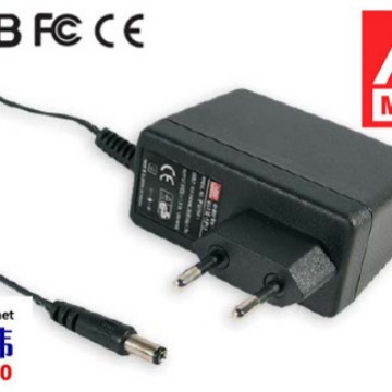 GS15E-1P1J  12~15W  AC-DC桌上型单输出充电器