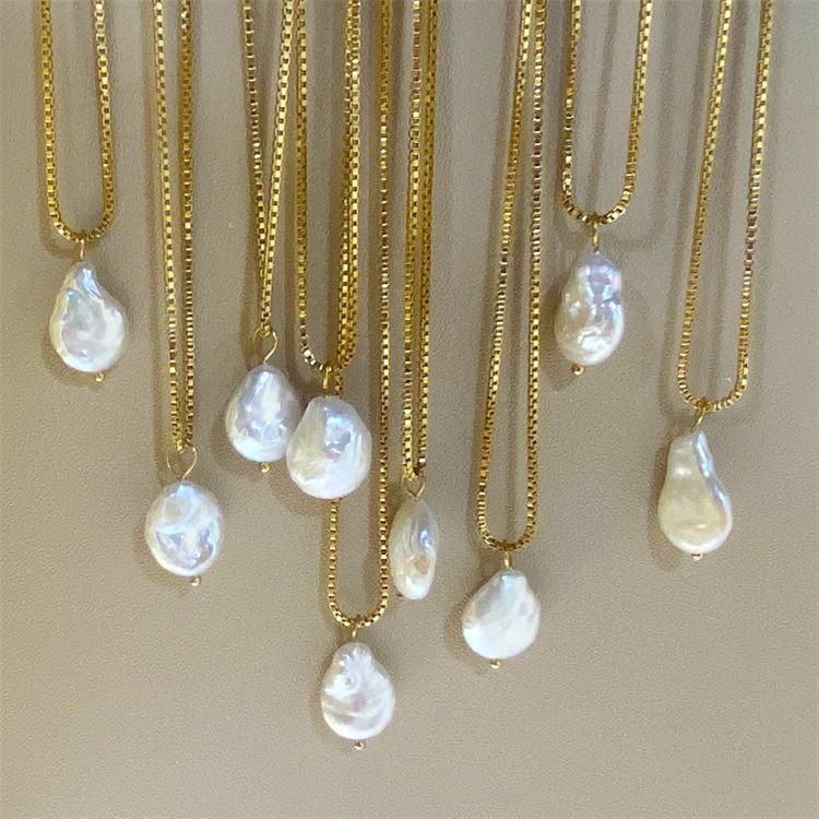 Daily, Date Occasion 304 Stainless Steel Material Solid Color Pattern Women'S Gender Women'S Stainless Steel Freshwater Pearl 14K Gold Box Chain PVD Coated Plated Rose Solid Color Pendant Necklace Imitation Jewelry