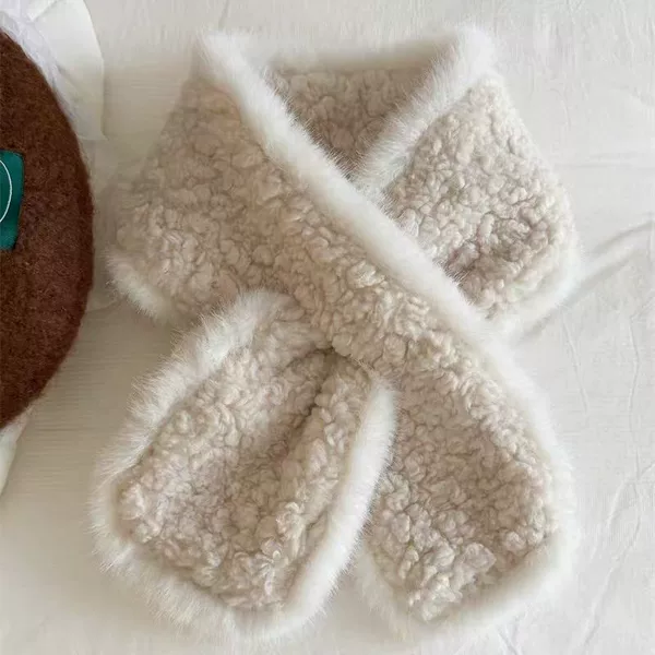 Winter Women's Lamb Wool Scarf, Thickeneded, Warm and Versatile, New Cross-Style Fur Scarf, High-End Plush Neck Cover