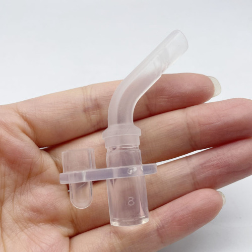 4 sets of food-grade liquid silicone nozzle heads for children's straws, water cups, plastic cups, thermos cups, anti-spray nozzle accessories