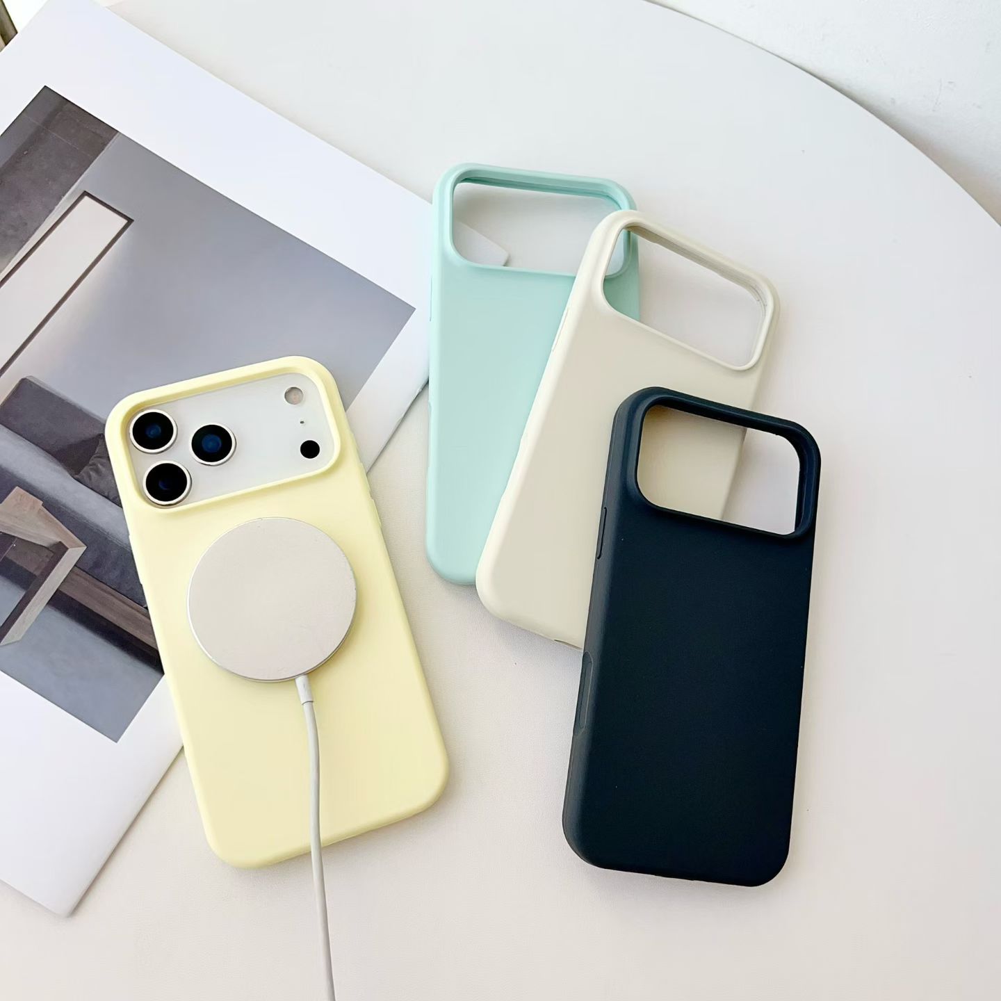 Suitable For Apple 17ProMax Liquid Magnetic Charging Phone Case Full Coverage IPhone 16 Silicone Shockproof 14_voghion.com