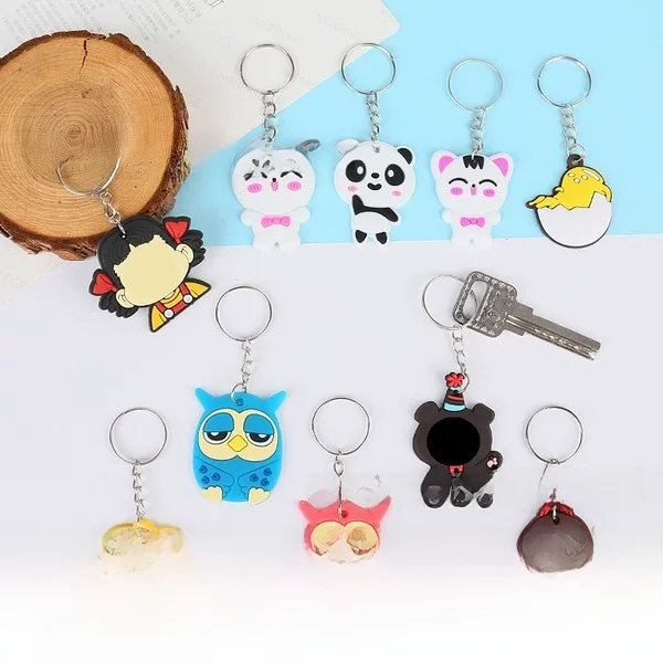 Batch of cartoon PVC Keychain creative soft rubber Taobao holiday small gift activities cheap gifts