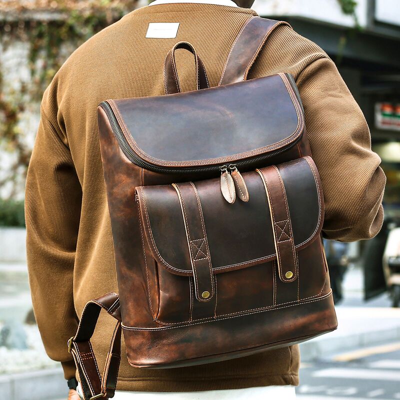 Cross-border Retro Men's Leather Backpack Casual Travel Large Capacity Business Backpack Leather Laptop Bag