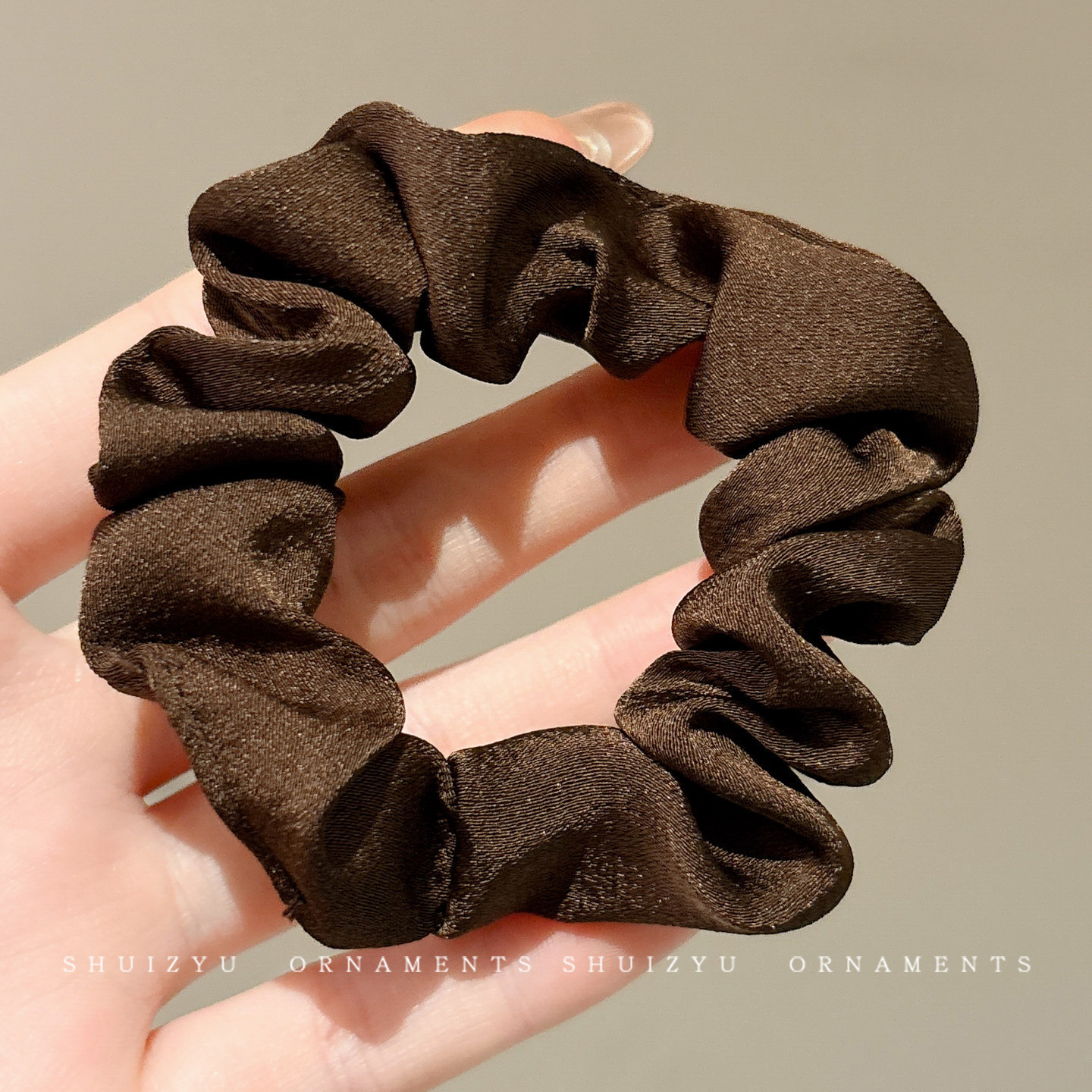 Cuerdas de cabello de viento pastoral pequeñas y altos valores faciales, anillo de cabello de intestino grande, sensación de una niña de banda de goma flácida, cuerdas de malla de banda de bola de cabeza