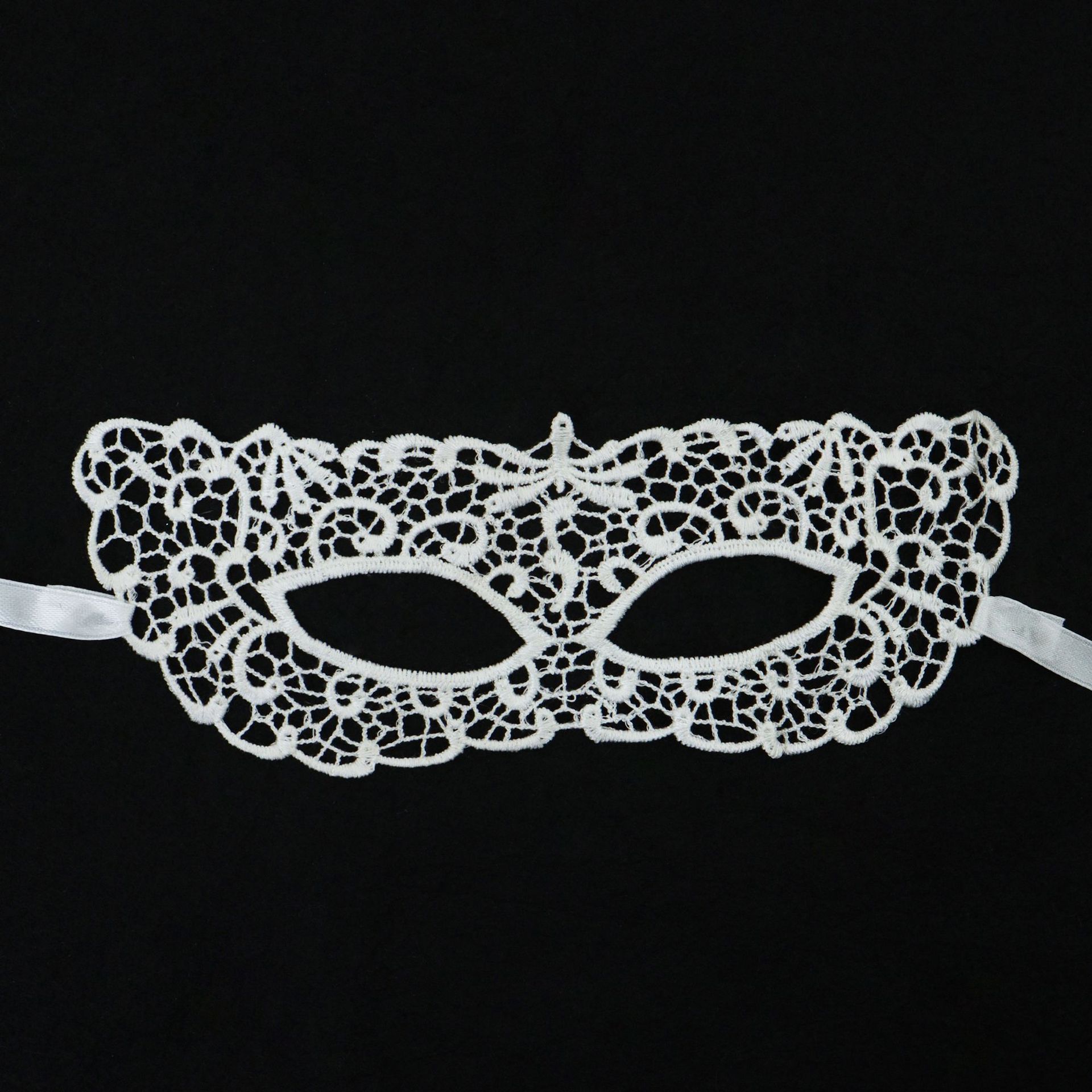 Carnaval máscara de encaje de venta transfronteriza máscara de maquillaje de fiesta de baile máscara de encaje amorfa máscara TK