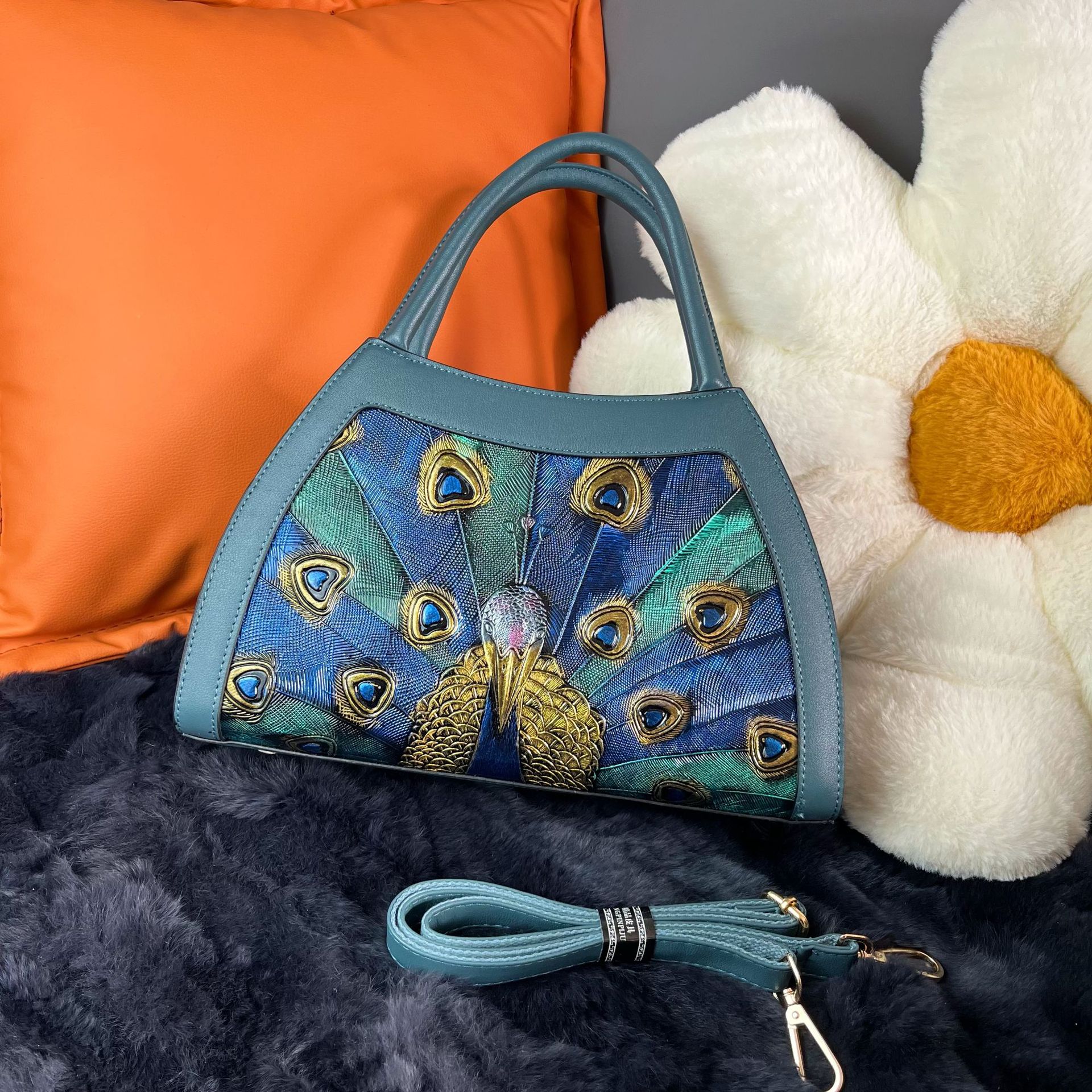 Bolsa de bolso elegante de lujo ligero 2023 nueva moda bolsa de cuero suave rosa patrón de Pavo Real Simple bolsa de mensajero del hombro