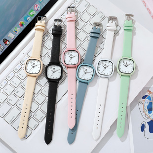 Square junior high school watch girl Xiaoxiang style simple and high-value ins college style student forest department literary and versatile