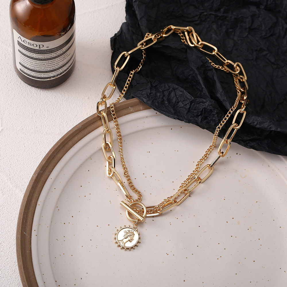 simple clavicle chain necklace jewelry human head pendant necklace