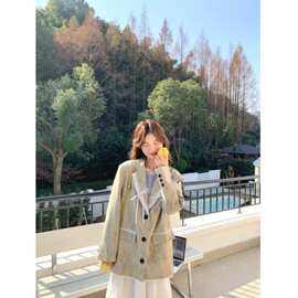 漂亮蕾丝拼接西装外套女春季新款设计感小众休闲西服上衣