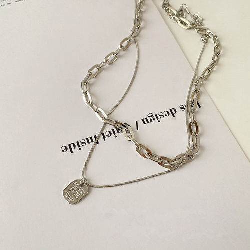Autumn/Winter English Pendant Cardigan Chain for Women 2024 New Trendy Light Luxury Unique Personality Double Layer Stackable Necklace Accessory