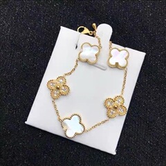 钛钢四叶草手链女五花百搭时尚不锈钢手环饰品直播白贝母高版本潮