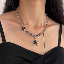 黑色星星拼接项链秋冬2024新款男女设计感小众嘻哈钛钢毛衣链配饰
