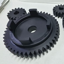尼龙齿轮非标定制塑料齿轮传动件配件大全斜齿伞齿直齿轮齿条加工