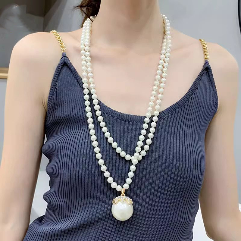 New Retro Atmospheric Pearl Sweater Chain Women's Long Accessible Luxury High-End Necklace Japanese and Korean Elegant Versatile Pendant