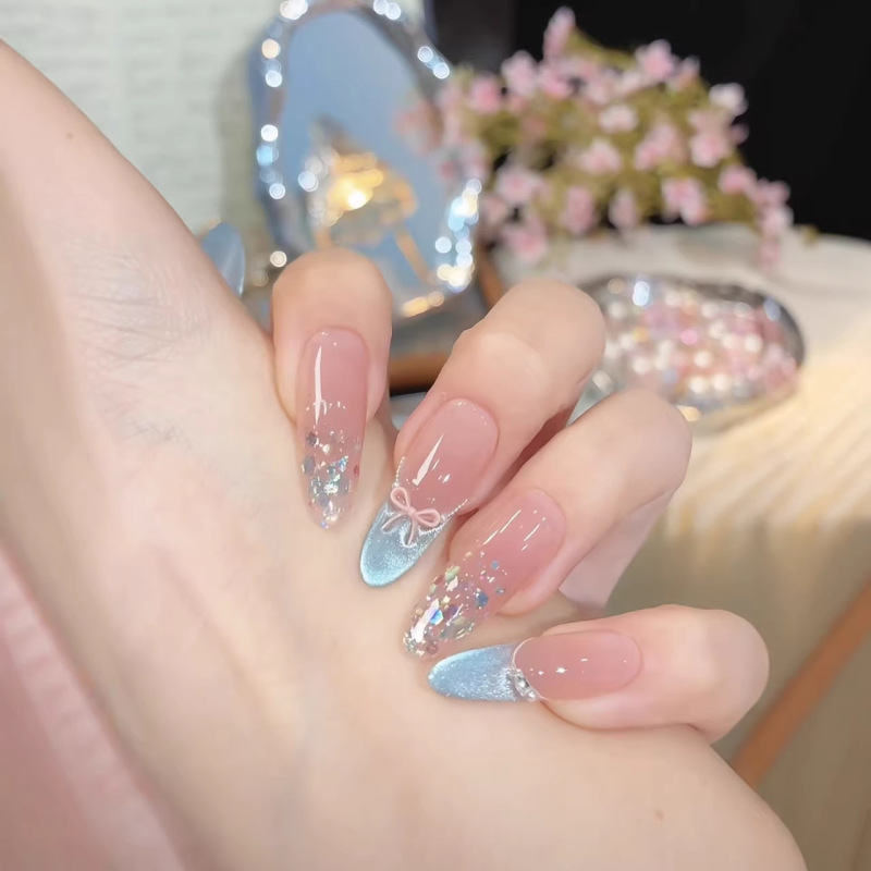 Summer Sea Salt French Cat-Eye Handmade Wearable Nails with Gentle Pearl Bowknots, Brightening Nail Tips, Wholesale Nail Pieces