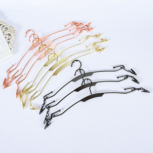 Metal Underwear Hanger Rose Gold Pant Clip Underwear Store Special Pants Hanger Clothes Support Underwear Rack Non-Slip Design