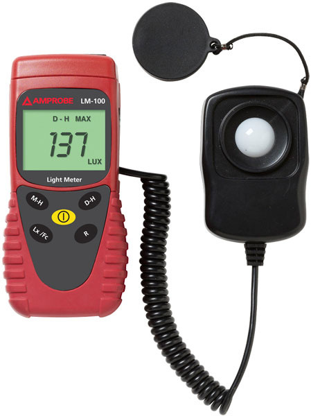 AMPROBE LM100  数字式照度计