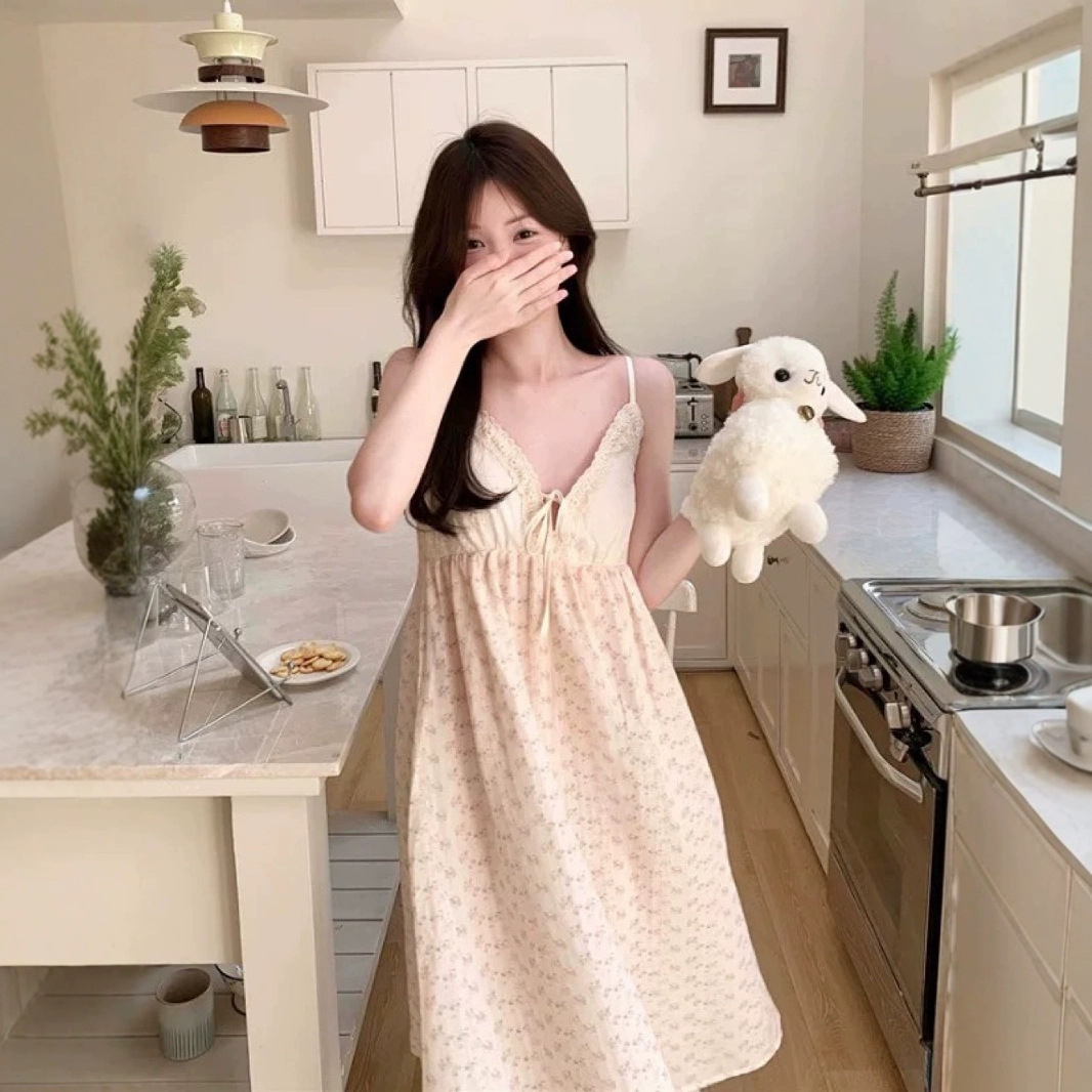 2025 새로운 여름 여성의 달콤한 꽃 레이스 스플 라이스 귀여운 부드러운 가슴 패드 홈웨어 잠옷 잠옷