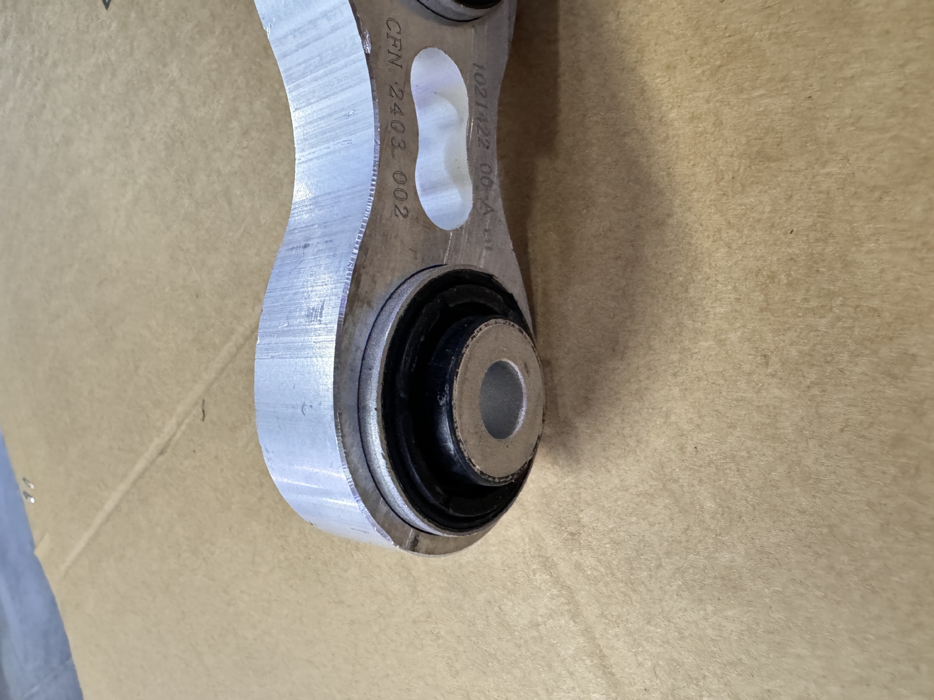 1027441-00-A is suitable for Tesla Model S/X rear upper swing arm connecting rod suspension linkage