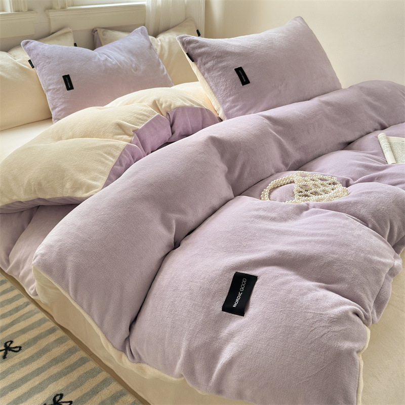 Color sólido otoño invierno leche de lana de cuatro piezas de lana de coral cama de lana de tres piezas de lana de invierno más grueso nuevo estilo de franela