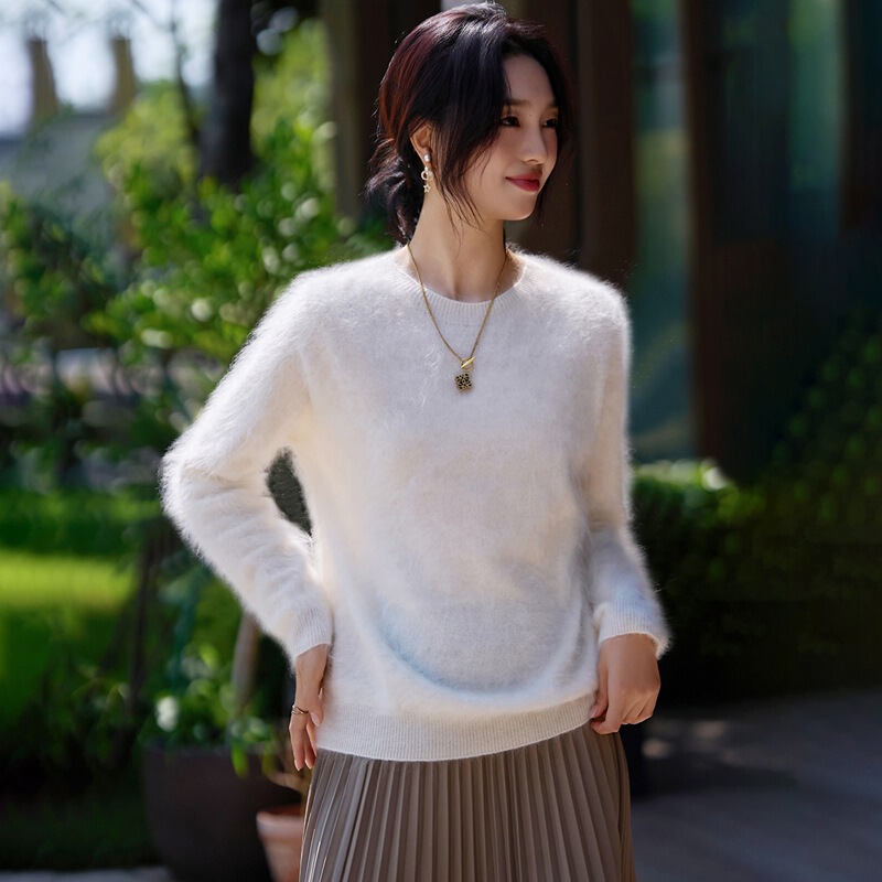 无缝一体山羊绒羊毛混纺拉绒毛衣女式圆领套头衫秋冬新款舒适打底|undefined
