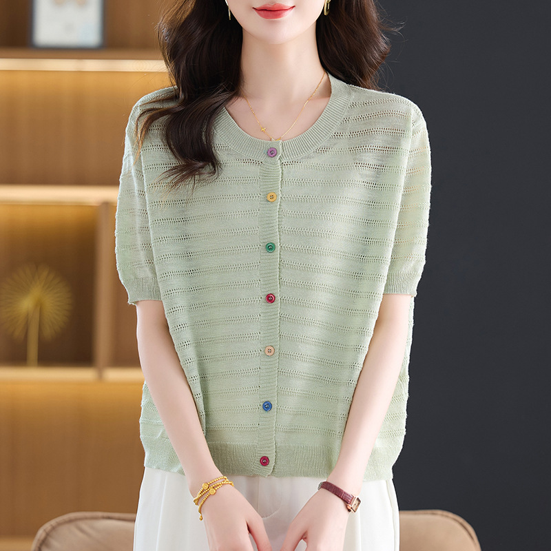 Summer short thin knitted sweater with a round collar