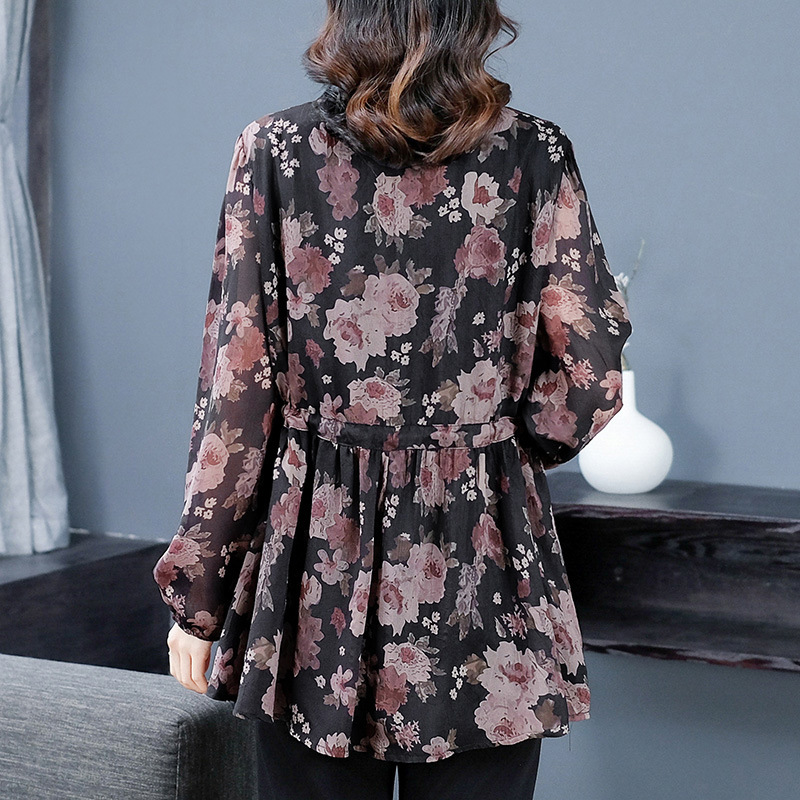 Spring New 240kg plus loose floral slimming mom casual silk-like shirt middle-aged and elderly women's clothing