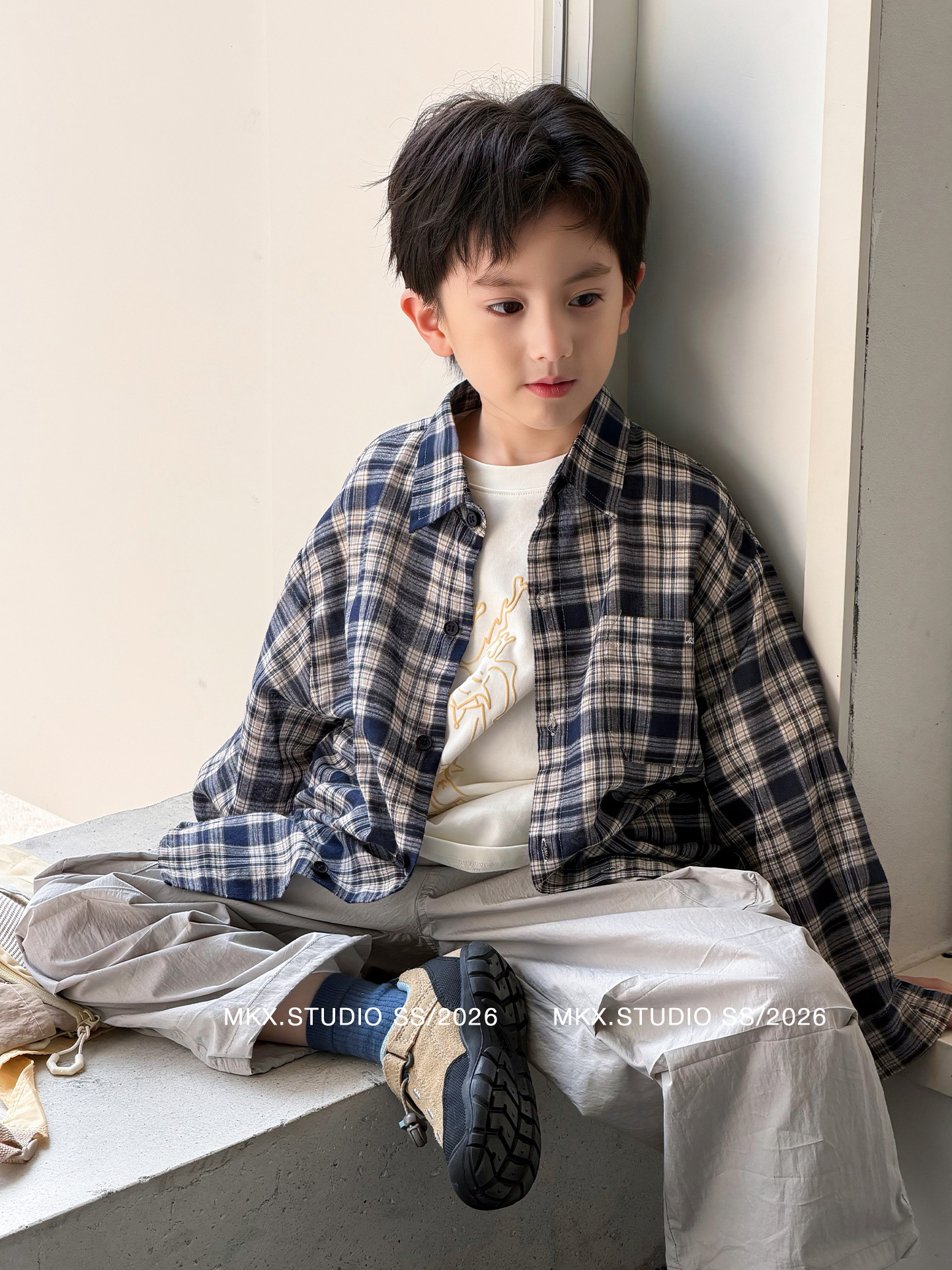 Camisas de niños de verano, ropa de protección solar para niños, camisas de manga larga, 2026 ropa infantil de verano, nueva chaqueta a cuadrícula grande