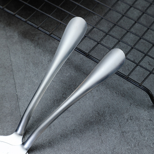 Stainless steel cake spatula triangular pizza spatula household cream spatula kitchen cheese cutter tool printable logo