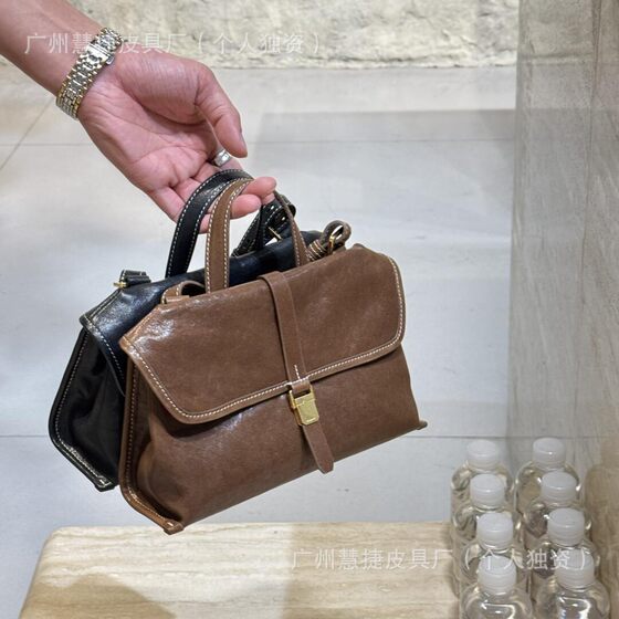 [Wen Qi Same Model] There is a mini satchel for Songshan Travel at the bottom of Songmont Mountain. Commuter Postman Briefcase