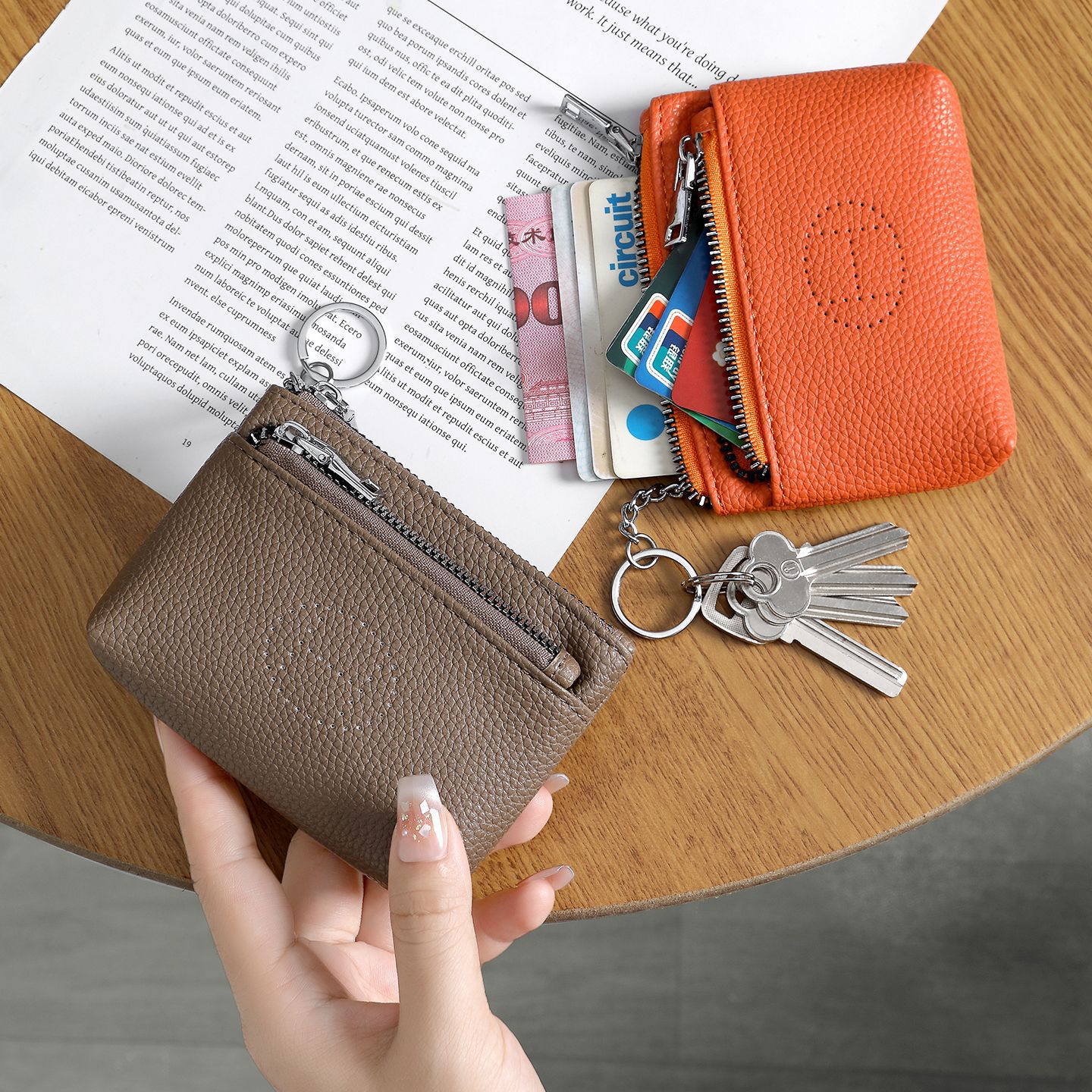 Nueva bolsa de cambio de cuero suave para mujeres, cuero suave de alta calidad, doble cremallera, llave de gran capacidad, bolsa pequeña para mujeres