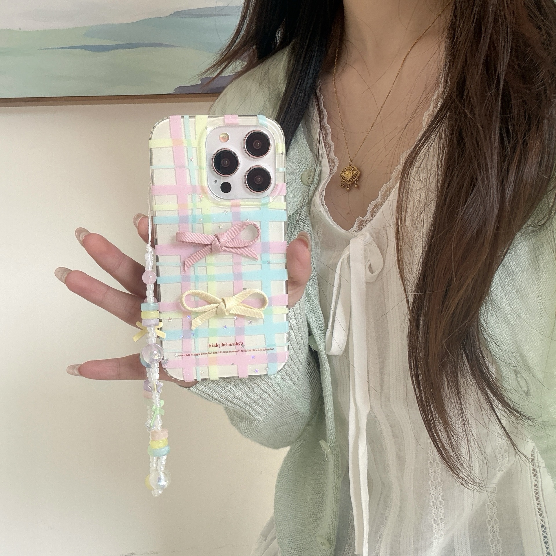 Pequeño arco tridimensional a cuadros fresco para Apple 15ProMax funda para teléfono móvil cadena 16Pro 14/13 nuevo 16