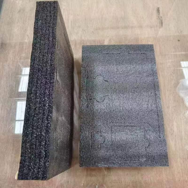 厂家批发EPE珍珠棉内衬包装泡沫棉 多规格黑色高密度防震防潮