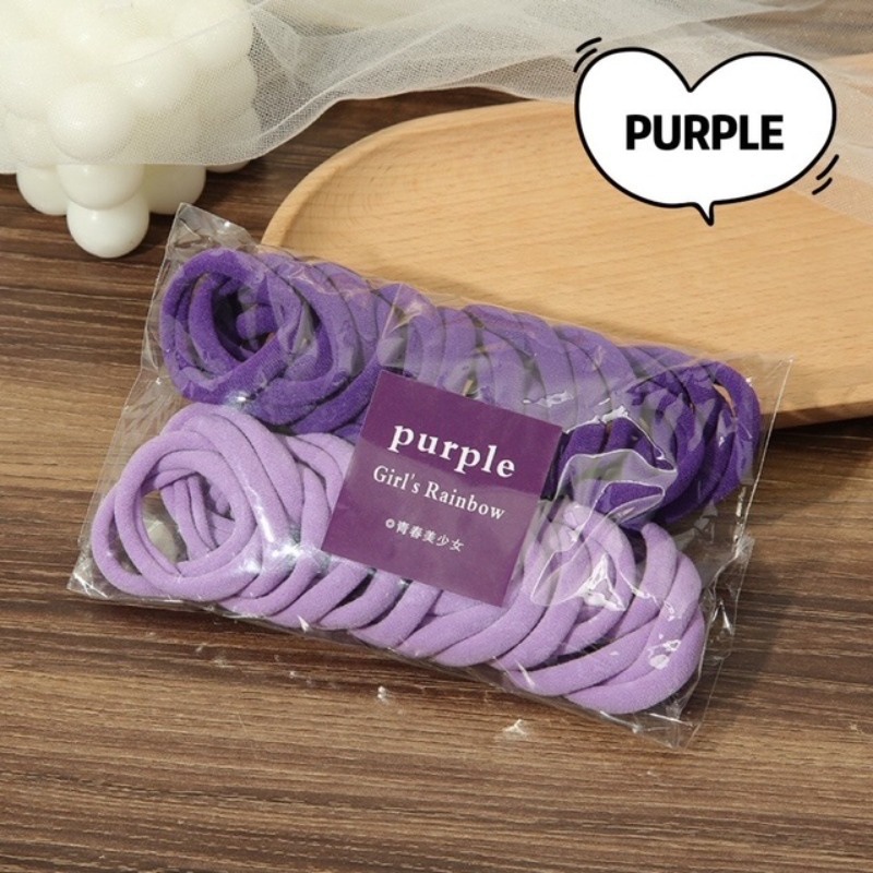 4 traje morado de 50 piezas.