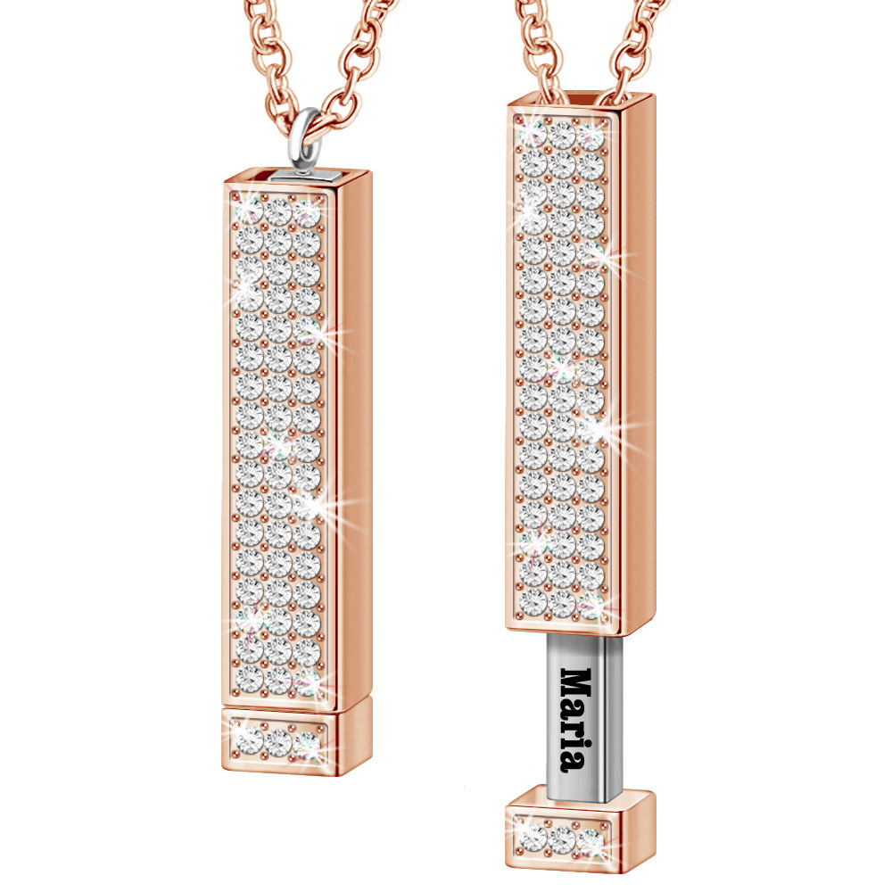 Necklace Image 3