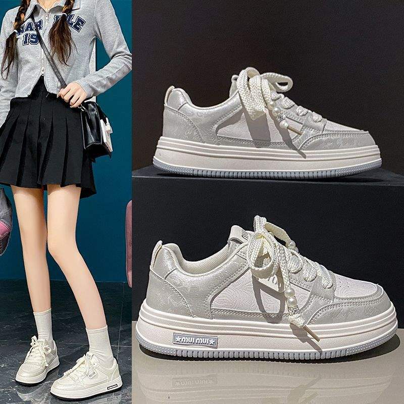 Yang Mi mismo estilo zapatos de mujer 2025 primavera y otoño nuevos zapatos casuales de suela gruesa zapatos de tabla ins zapatos blancos transpirables de todo fósforo mujeres