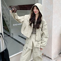 复古工装口袋休闲短款连帽短外套2025年秋季新款韩版气质休闲裤子