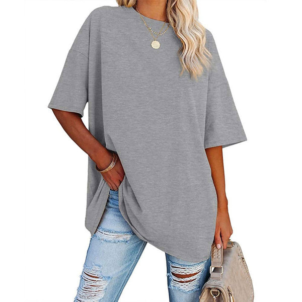 T-shirt with a round collar