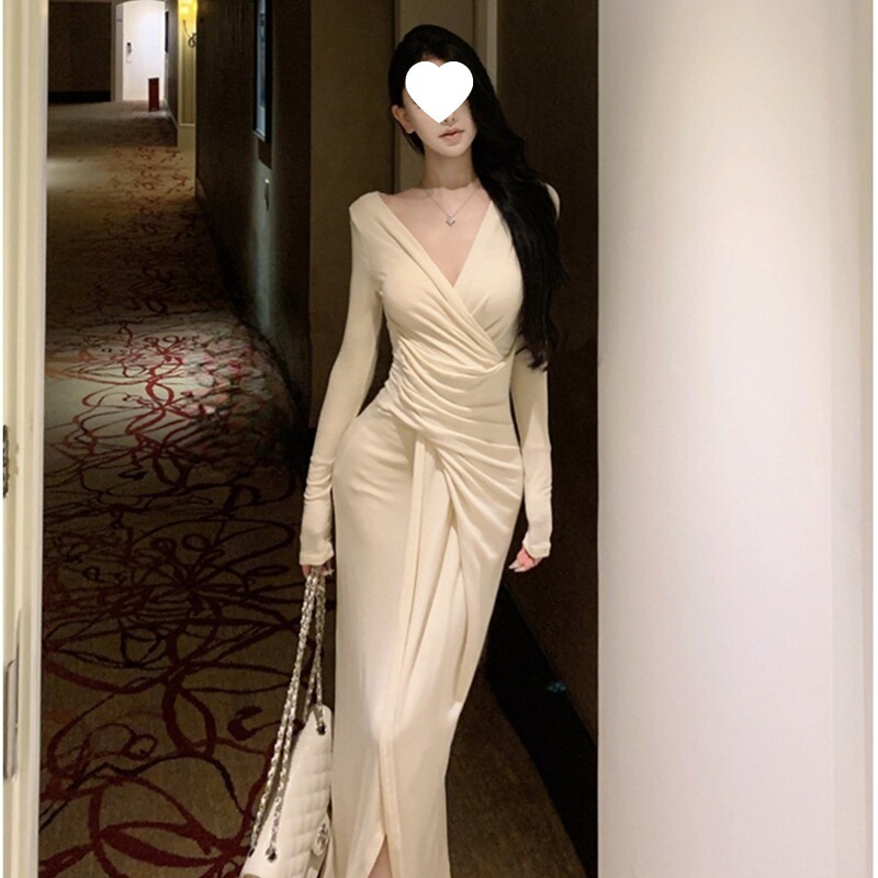 Elegant V-Neck Long-Sleeve Dress with a Waist-Cinching Design, Slimming, Slit, and Body-Hugging Long Dress for Women, Elegant, Sexy, and Fashionable