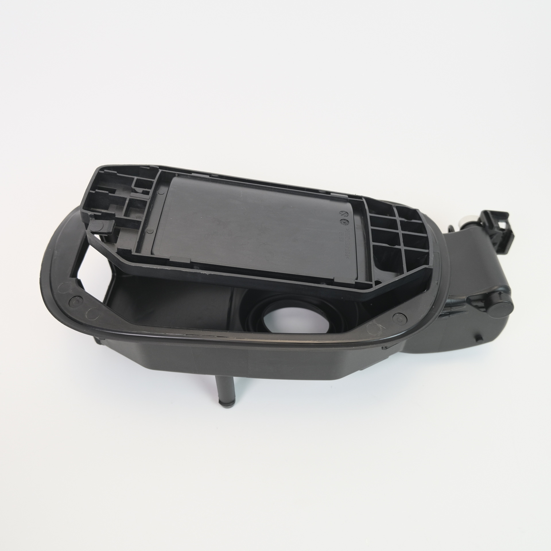 Suitable for 15-21 Mercedes-Benz C- Class W205 fuel tank outer cover fuel tank port cover small door assembly A2056303204