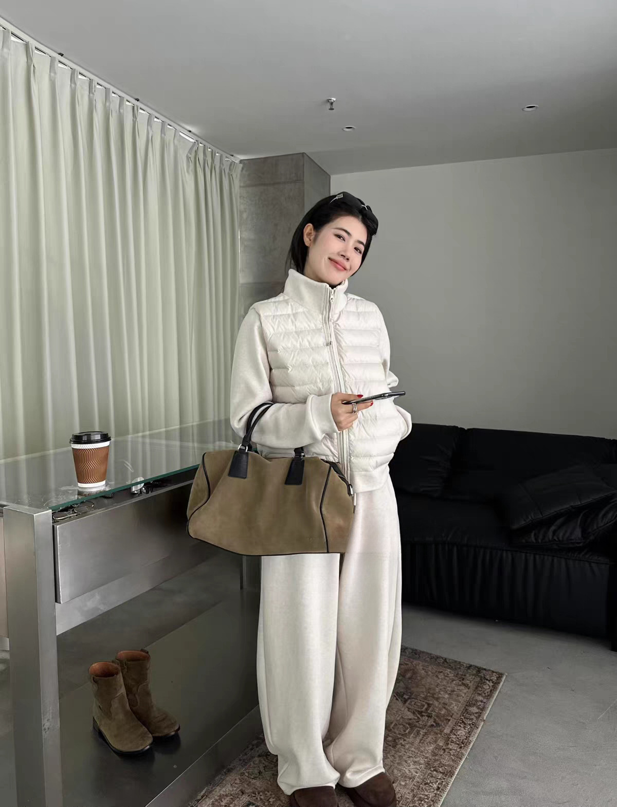 彧言 排骨羽绒服套装女加绒加厚设计感立领90白鸭绒卫衣直筒卫裤