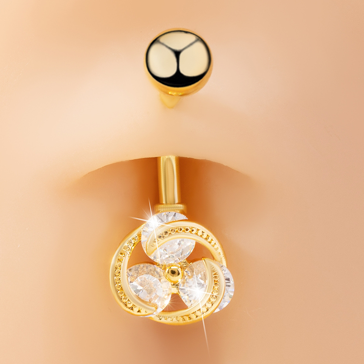 Piercing ombelico circolare con tre zirconi per donna_voghion.com