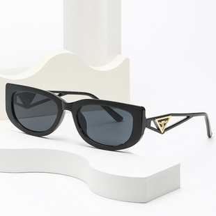 2022 New Cross-border European and American Retro Diamond Cat's Eye Frame Sunglasses Metal Triangle Inlay Modern Fashion Sunglasses