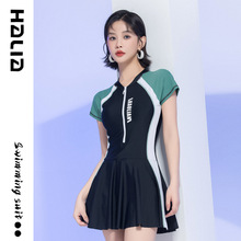 泳衣女保守微胖2023新款夏大码裙式温泉显瘦连体游泳装批发优雅
