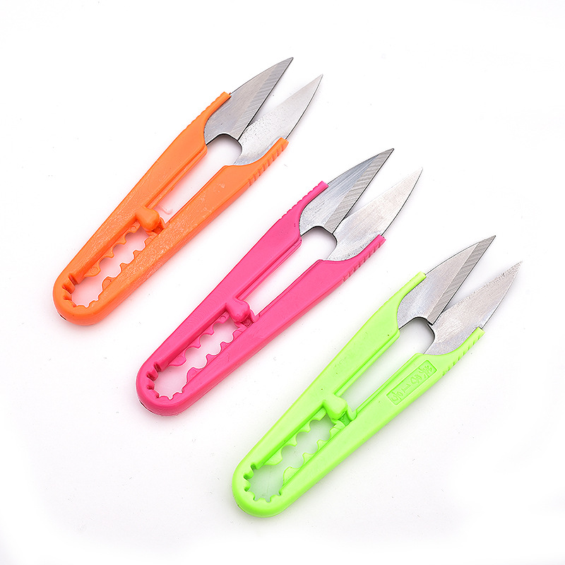 供应U型彩色柄线头剪刀十字绣线头剪刀家用缝纫工具 弹簧纱剪批发