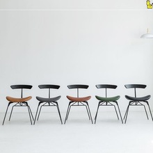 阅览椅业风蚂蚁椅子家用轻奢铁艺现代简约餐椅复古loft设计师凳子