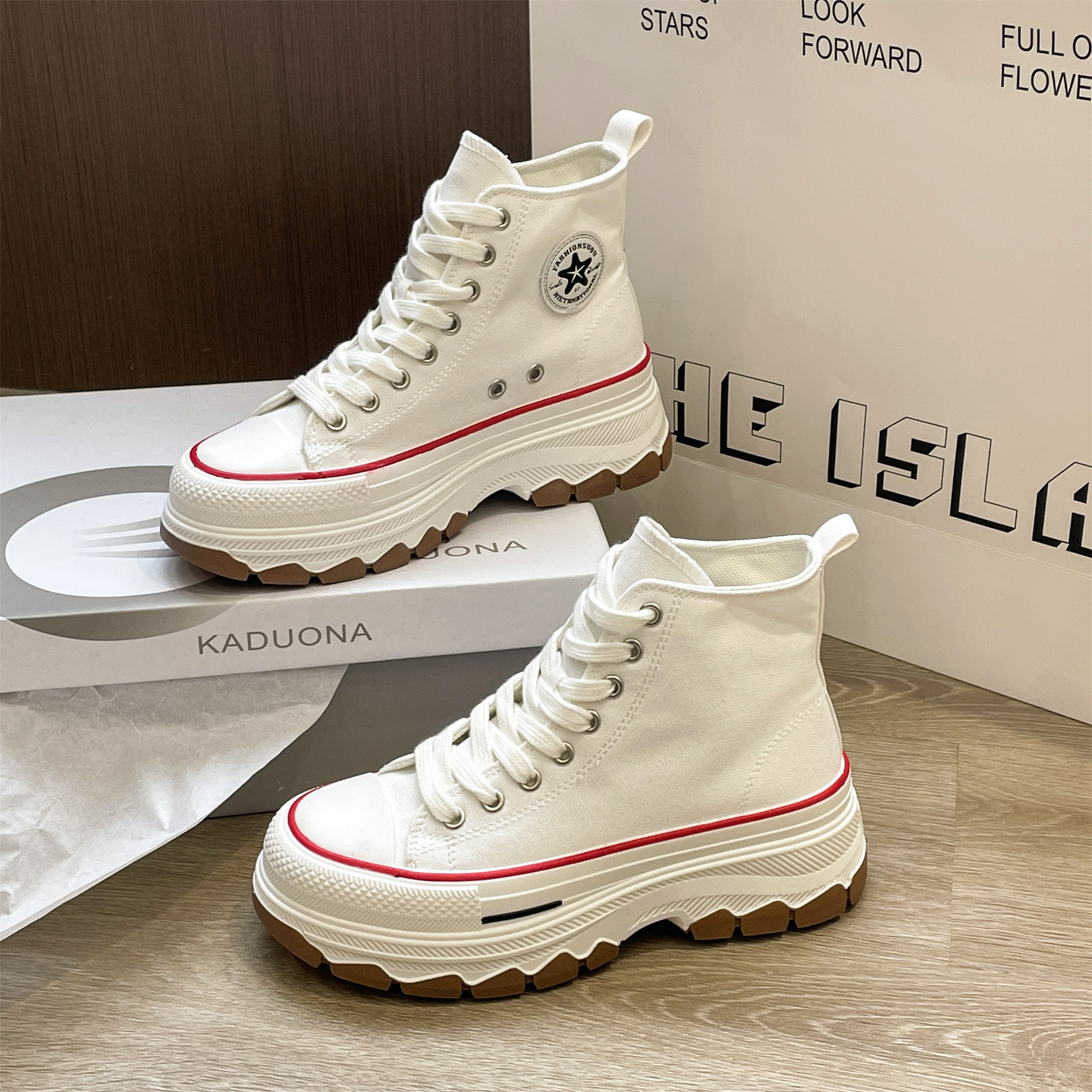 春秋季新款帆布鞋女学生系带高帮布鞋时尚休闲板鞋ins潮流小白鞋