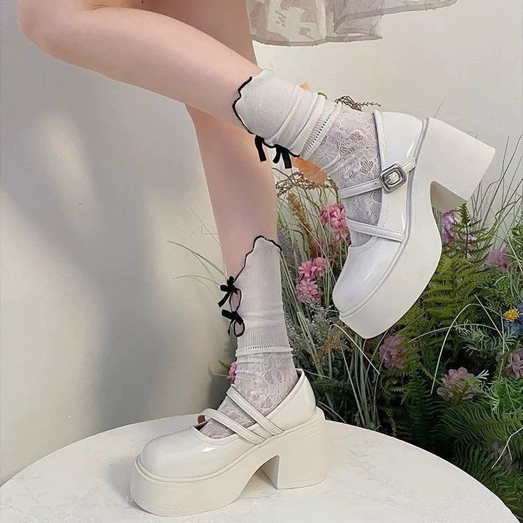 Модные дикие черные туфли на толстом каблуке женские 2024 новые осенние юбки ретро Мэри Джейн одиночные туфли