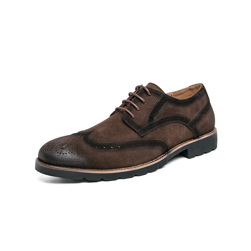 Primavera y otoño nuevos zapatos de moda casuales de negocios para hombres 46 tendencia retro europea y americana comercio exterior de tamaño grande zapatos de cuero de punta jóvenes para hombres
